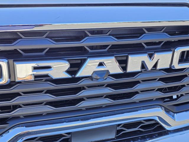 2026 RAM Ram 3500 RAM 3500 TRADESMAN CREW CAB 4X4 8 BOX