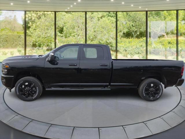 2026 Ram 2500 Black Express Crew Cab 4x4 8 Box