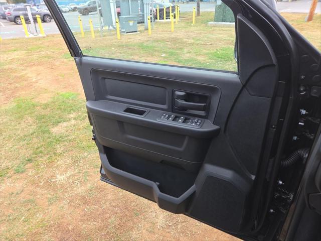 2026 Ram 2500 Black Express Crew Cab 4x4 8 Box