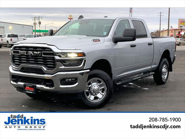 2026 RAM Ram 3500 RAM 3500 TRADESMAN CREW CAB 4X4 64 BOX