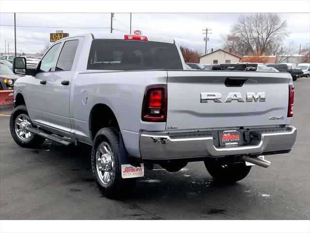 2026 RAM Ram 3500 RAM 3500 TRADESMAN CREW CAB 4X4 64 BOX
