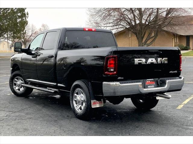 2026 RAM Ram 3500 RAM 3500 TRADESMAN CREW CAB 4X4 64 BOX