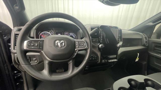 2026 RAM Ram 2500 RAM 2500 TRADESMAN CREW CAB 4X4 64 BOX