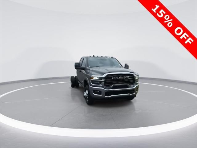 2026 RAM Ram 3500 Chassis Cab RAM 3500 BIG HORN CREW CAB CHASSIS 4X4 60 CA 2026 RAM Ram 3500 Chassis Cab RAM 3500 BIG HORN CREW CAB CHASSIS 4X4 60 CA