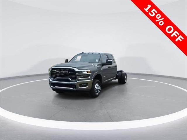 2026 RAM Ram 3500 Chassis Cab RAM 3500 BIG HORN CREW CAB CHASSIS 4X4 60 CA 2026 RAM Ram 3500 Chassis Cab RAM 3500 BIG HORN CREW CAB CHASSIS 4X4 60 CA