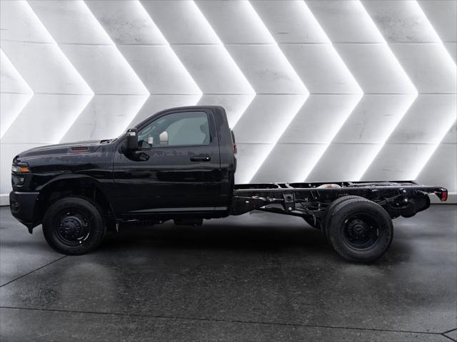 2026 RAM Ram 3500 Chassis Cab RAM 3500 TRADESMAN CHASSIS REGULAR CAB 4X4 60 CA