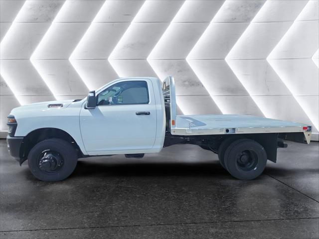 2026 RAM Ram 3500 Chassis Cab RAM 3500 TRADESMAN CHASSIS REGULAR CAB 4X4 60 CA