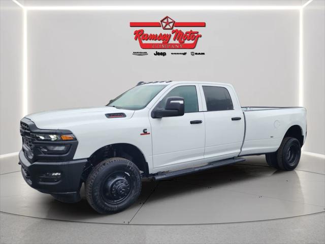 2026 RAM Ram 3500 RAM 3500 TRADESMAN CREW CAB 4X4 8 BOX