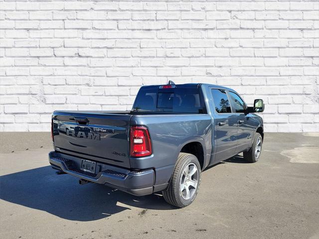 2026 RAM Ram 1500 RAM 1500 EXPRESS CREW CAB 4X4 57 BOX