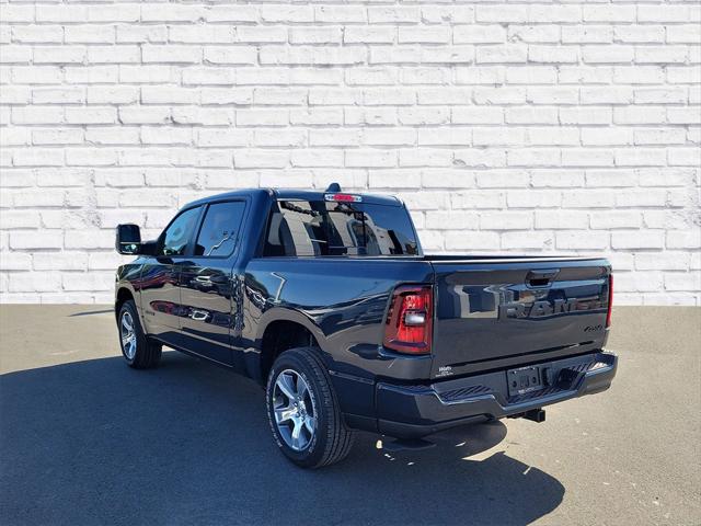 2026 RAM Ram 1500 RAM 1500 EXPRESS CREW CAB 4X4 57 BOX