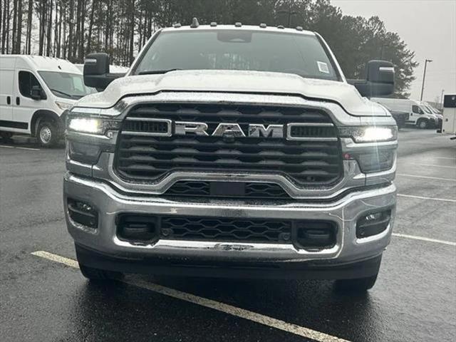2026 RAM Ram 3500 Chassis Cab RAM 3500 TRADESMAN CREW CAB CHASSIS 4X4 60 CA 2026 RAM Ram 3500 Chassis Cab RAM 3500 TRADESMAN CREW CAB CHASSIS 4X4 60 CA