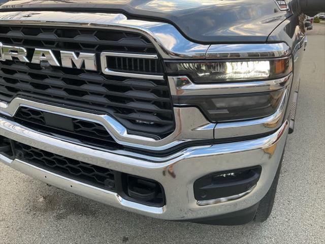 2026 Ram 3500 Tradesman Crew Cab 4x4 6'4" Box