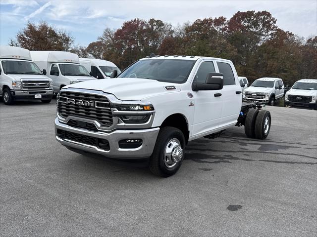 2026 RAM Ram 3500 Chassis Cab RAM 3500 TRADESMAN CREW CAB CHASSIS 4X4 60 CA 2026 RAM Ram 3500 Chassis Cab RAM 3500 TRADESMAN CREW CAB CHASSIS 4X4 60 CA