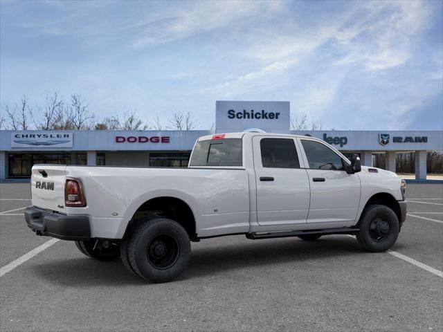 2026 Ram 3500 Tradesman Crew Cab 4x4 8' Box