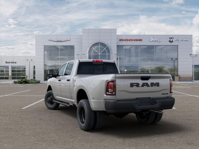 2026 RAM Ram 3500 RAM 3500 TRADESMAN CREW CAB 4X4 8 BOX