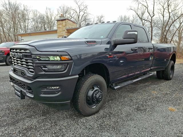 2026 RAM Ram 3500 RAM 3500 TRADESMAN CREW CAB 4X4 8 BOX