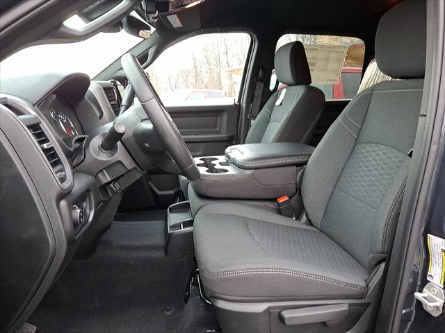 2026 Ram 3500 Tradesman Crew Cab 4x4 8' Box