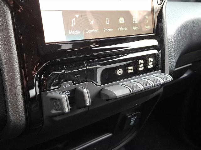 2026 Ram 3500 Tradesman Crew Cab 4x4 8' Box