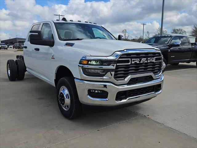 2026 RAM Ram 3500 Chassis Cab RAM 3500 TRADESMAN CREW CAB CHASSIS 4X4 60 CA