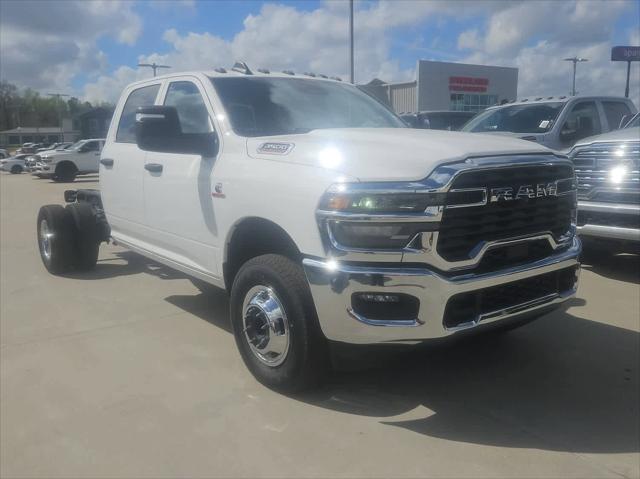 2026 RAM Ram 3500 Chassis Cab RAM 3500 TRADESMAN CREW CAB CHASSIS 4X4 60 CA