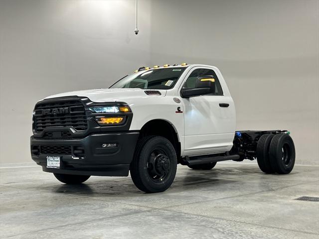 2026 RAM Ram 3500 Chassis Cab RAM 3500 TRADESMAN CHASSIS REGULAR CAB 4X4 60 CA 2026 RAM Ram 3500 Chassis Cab RAM 3500 TRADESMAN CHASSIS REGULAR CAB 4X4 60 CA