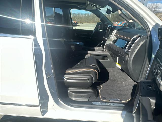 2026 Ram 1500 Tungsten Crew Cab 4x4 5'7" Box