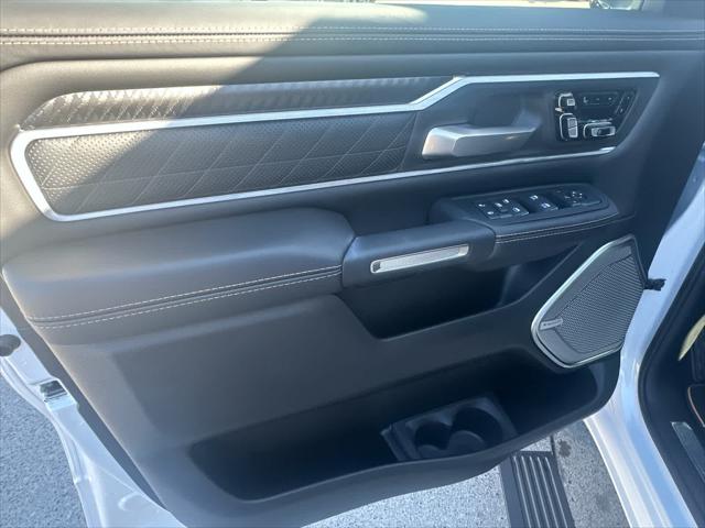 2026 Ram 1500 Tungsten Crew Cab 4x4 5'7" Box