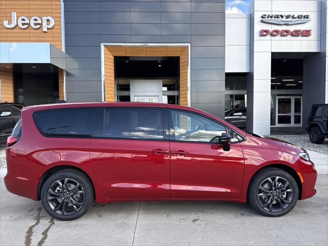 2026 Chrysler Pacifica PACIFICA SELECT AWD 2026 Chrysler Pacifica PACIFICA SELECT AWD