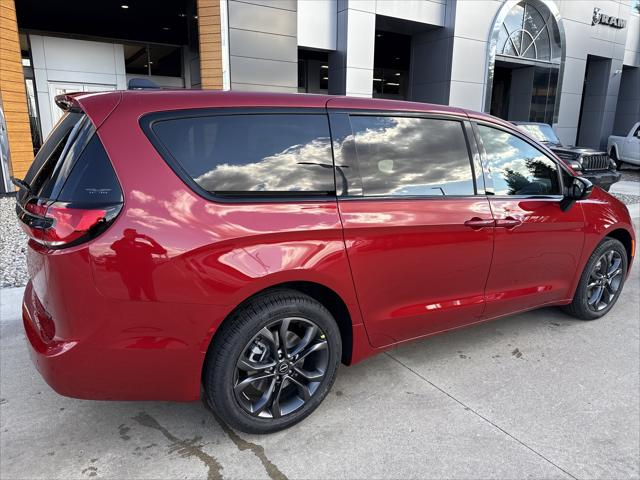 2026 Chrysler Pacifica PACIFICA SELECT AWD 2026 Chrysler Pacifica PACIFICA SELECT AWD