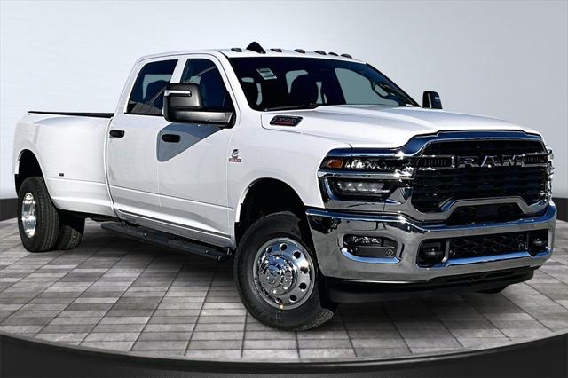 2026 RAM Ram 3500 RAM 3500 TRADESMAN CREW CAB 4X4 8 BOX 2026 RAM Ram 3500 RAM 3500 TRADESMAN CREW CAB 4X4 8 BOX