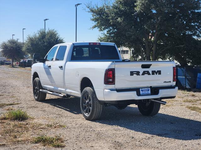 2026 RAM Ram 2500 RAM 2500 BLACK EXPRESS CREW CAB 4X4 8 BOX