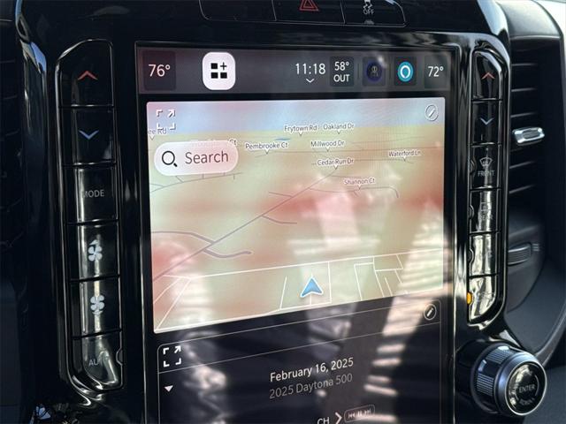 2026 RAM Ram 2500 RAM 2500 BLACK EXPRESS CREW CAB 4X4 64 BOX