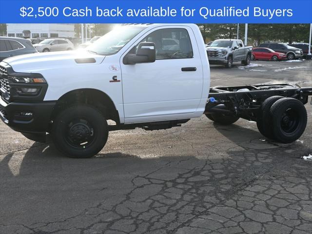 2026 RAM Ram 3500 Chassis Cab RAM 3500 TRADESMAN CHASSIS REGULAR CAB 4X4 60 CA