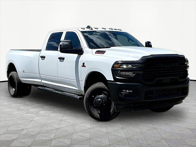 2026 RAM Ram 3500 RAM 3500 TRADESMAN CREW CAB 4X4 8 BOX 2026 RAM Ram 3500 RAM 3500 TRADESMAN CREW CAB 4X4 8 BOX