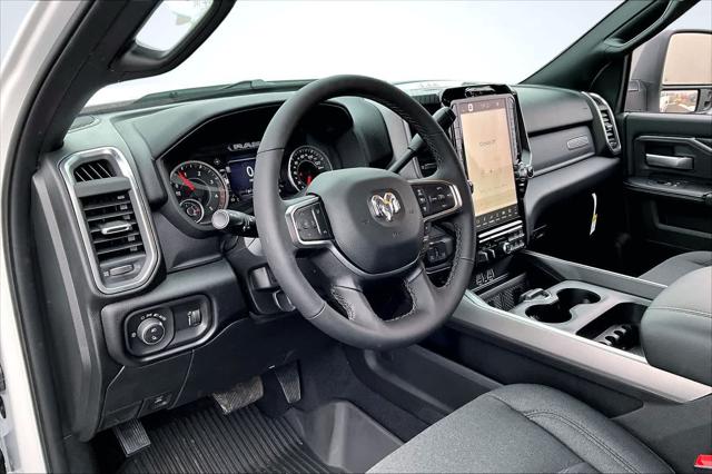 2026 RAM Ram 3500 RAM 3500 BIG HORN CREW CAB 4X4 8 BOX