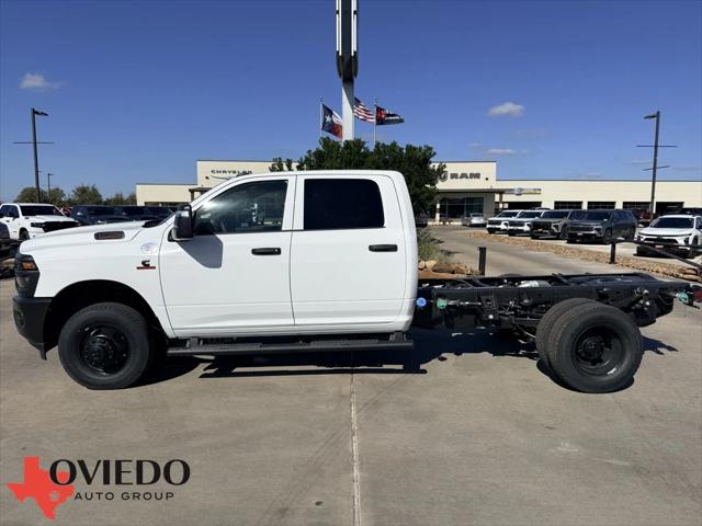 2026 RAM Ram 3500 Chassis Cab RAM 3500 TRADESMAN CREW CAB CHASSIS 4X4 60 CA