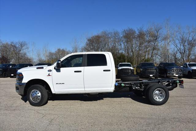 2026 RAM Ram 3500 Chassis Cab RAM 3500 BIG HORN CREW CAB CHASSIS 4X4 60 CA
