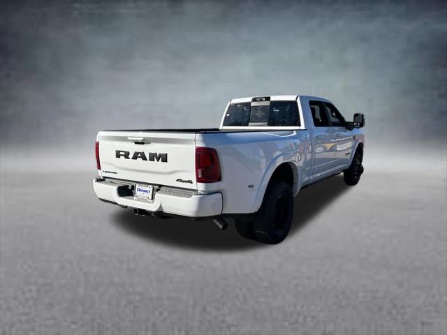 2026 Ram 3500 Limited Crew Cab 4x4 8' Box