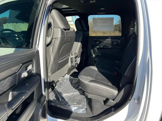 2026 Ram 3500 Limited Crew Cab 4x4 8' Box
