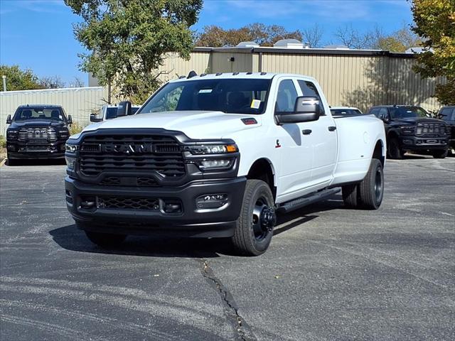 2026 RAM Ram 3500 RAM 3500 TRADESMAN CREW CAB 4X4 8 BOX 2026 RAM Ram 3500 RAM 3500 TRADESMAN CREW CAB 4X4 8 BOX