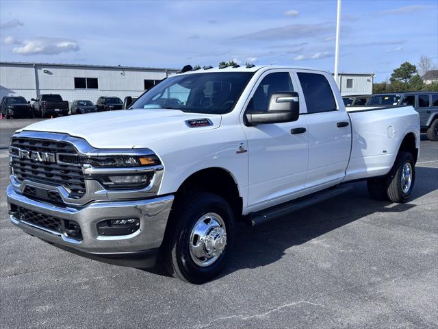 2026 RAM Ram 3500 RAM 3500 TRADESMAN CREW CAB 4X4 8 BOX 2026 RAM Ram 3500 RAM 3500 TRADESMAN CREW CAB 4X4 8 BOX