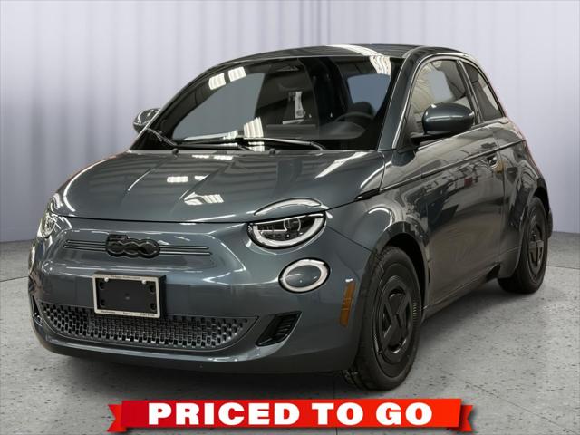 2025 Fiat FIAT 500e GIORGIO ARMANI Collectors Edition