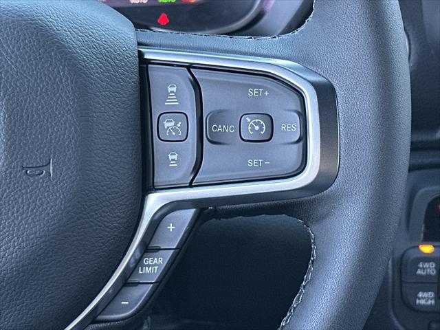 2026 Ram 1500 Big Horn Crew Cab 4x4 5'7" Box