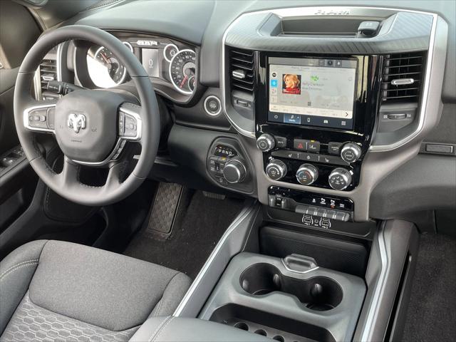 2026 Ram 1500 Big Horn Crew Cab 4x4 5'7" Box
