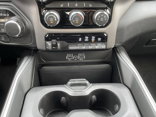 2026 Ram 1500 Big Horn Crew Cab 4x4 5'7" Box