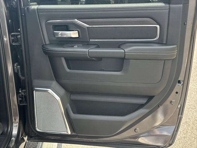 2026 Ram 3500 Laramie Crew Cab 4x4 8' Box