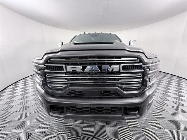 2026 RAM Ram 3500 RAM 3500 LARAMIE CREW CAB 4X4 8 BOX