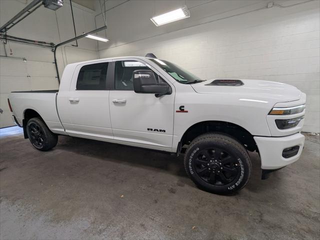 2026 RAM Ram 3500 RAM 3500 LARAMIE MEGA CAB 4X4 64 BOX 2026 RAM Ram 3500 RAM 3500 LARAMIE MEGA CAB 4X4 64 BOX