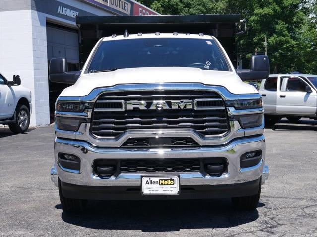 2026 RAM 3500 Chassis Cab RAM 3500 TRADESMAN CHASSIS REGULAR CAB 4X4 60 CA