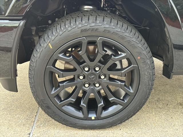 2026 RAM Ram 1500 RAM 1500 LIMITED CREW CAB 4X4 57 BOX